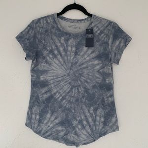 Abercrombie Knotted crew tee